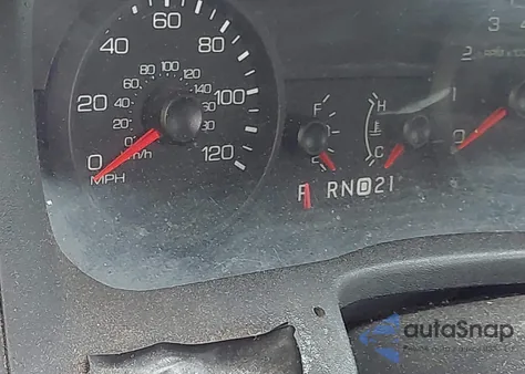 2011 Ford Crown Victoria Commercial Long Wheelbase z USA, uszkodzony, nr VIN 2FABP7AV1BX179196